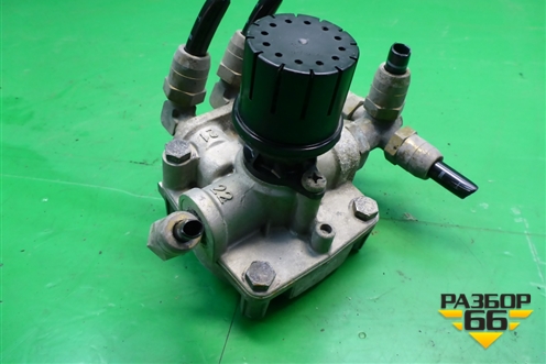 Клапан ускорительный (1425183) для Scania 5 P Series с 2004-2016г