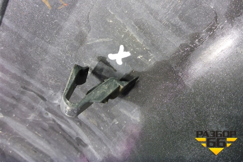 Накладка заднего бампера (после 2015г) (6415A090ZZ) для Mitsubishi Outlander с 2012-2024г (Аутлендер)