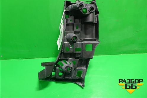 Кронштейн заднего бампера левый (M-пакет) (51128069901) для BMW X7 G07 с 2018г (Х7 Г07)