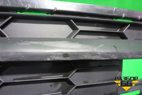 Решетка в передний бампер правая (до 2021г) (565807368) для Skoda Kodiaq с 2017г (Кодиак)