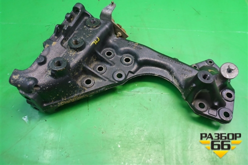 Кронштейн переднего бампера левый  верхний (1727270) для Scania 5 P Series с 2004-2016г