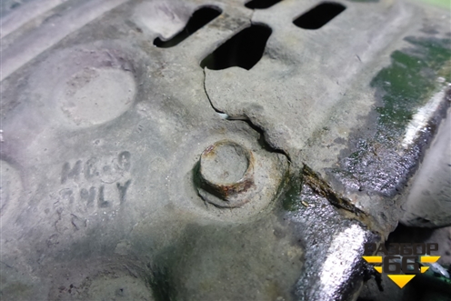 Суппорт передний левый (1513593) для Scania 5 P Series с 2004-2016г