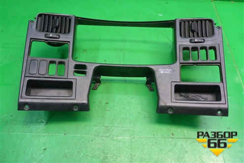 Накладка на щиток приборов  с дефлекторами (1728037) для Scania 5 P Series с 2004-2016г