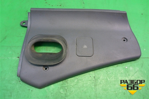 Накладка на торпедо  (боковая правая) (1736338) для Scania 5 P Series с 2004-2016г