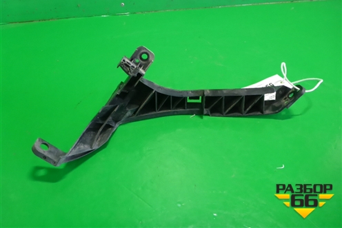 Кронштейн переднего бампера правый (71140SWAJ00 71140SWA) для Honda CR-V(RE) с 2006-2012г (ЦРВ СРВ)