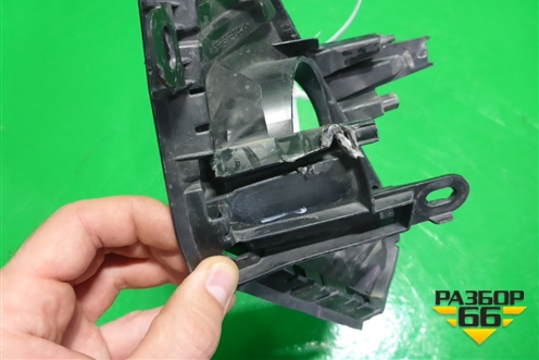 Накладка ПТФ правая (5212742190) для Toyota Rav-4 с 2018г (Рав 4)