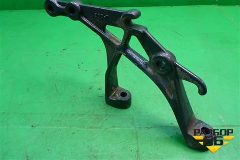 Кронштейн крепления аккумуляторного ящика (1333733) для Scania 5 P Series с 2004-2016г