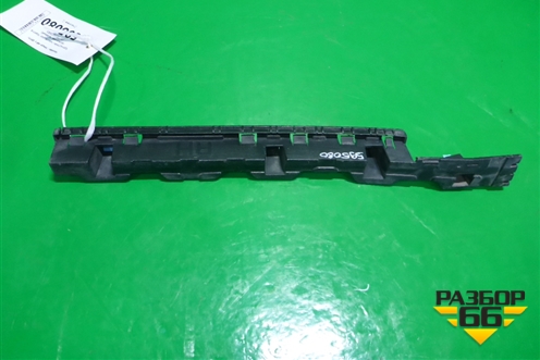 Кронштейн (накладки порога передний правый) (877623Z000) для Hyundai i40 с 2011г (Ай40)