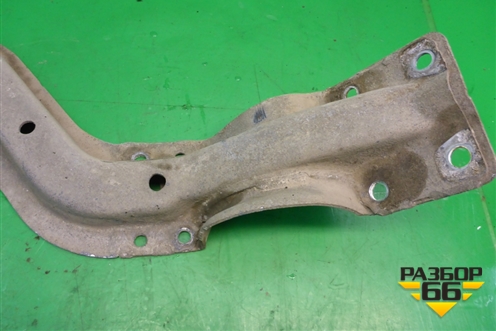 Кронштейн переднего крыла правый для Scania 5 P Series с 2004-2016г