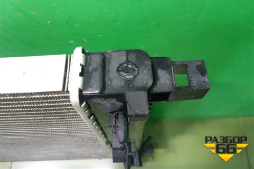 Радиатор охлаждения (214100078R) для Renault Logan II с 2012г (Логан)