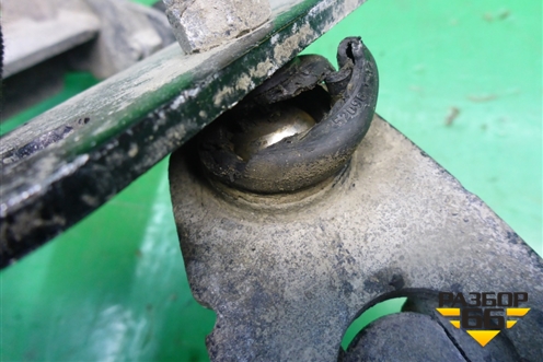 Кронштейн  (крепление тяги кулисы КПП) (1755253) для Scania 5 P Series с 2004-2016г