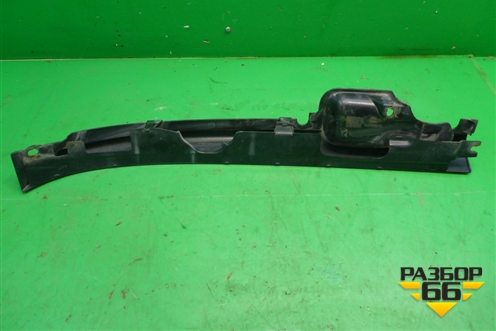 Решетка стеклоочистителей  (правая) (1451271) для Scania 5 P Series с 2004-2016г