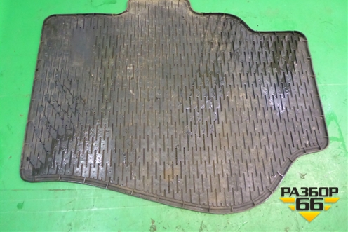 Коврик салона (правый) (1406714) для Scania 5 P Series с 2004-2016г