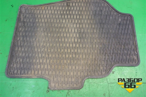 Коврик салона (правый) (1406714) для Scania 5 P Series с 2004-2016г