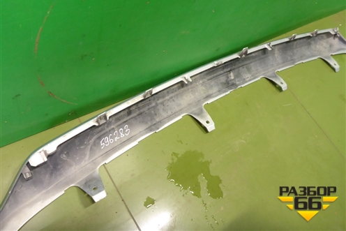 Накладка переднего бампера (после 2019г) (5241148060) для Lexus RX 350 c 2015г (РХ)