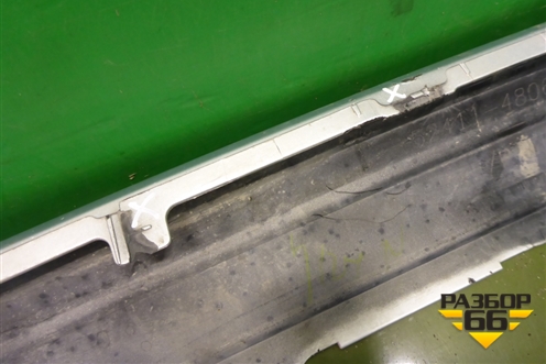 Накладка переднего бампера (после 2019г) (5241148060) для Lexus RX 350 c 2015г (РХ)