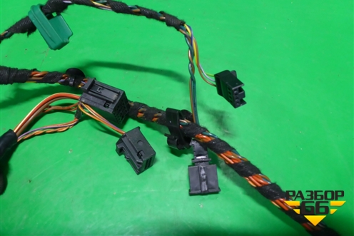 Проводка двери передней правой для Skoda Octavia (А5) с 2004-2013г (Октавия)