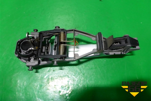 Ручка наружная двери задней правой для Skoda Octavia (А5) с 2004-2013г (Октавия)