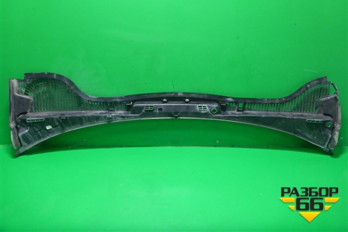 Решетка стеклоочистителей (1Z1819415F) для Skoda Octavia (А5) с 2004-2013г (Октавия)