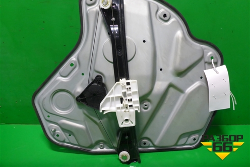 Стеклоподъёмник электрический задний правый (без моторчика) для Skoda Octavia (А5) с 2004-2013г (Октавия)