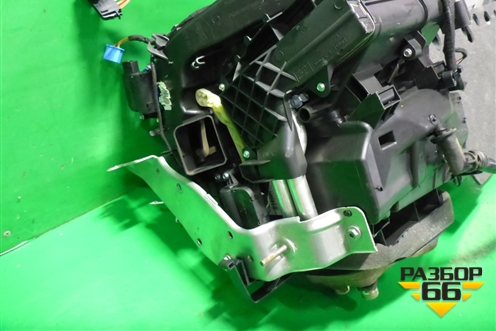 Корпус отопителя для Skoda Octavia (А5) с 2004-2013г (Октавия)