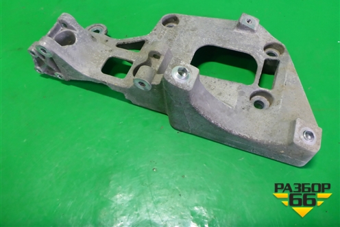Кронштейн генератора (1.6л BSE) (06F903143F) для Skoda Octavia (А5) с 2004-2013г (Октавия)