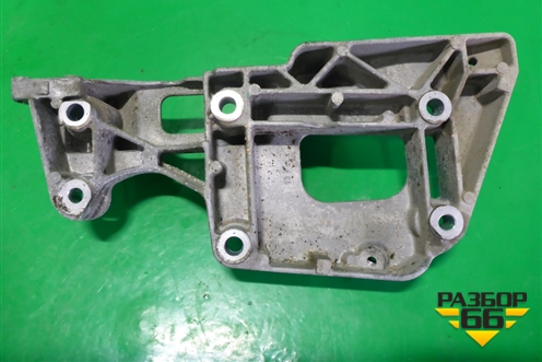 Кронштейн генератора (1.6л BSE) (06F903143F) для Skoda Octavia (А5) с 2004-2013г (Октавия)