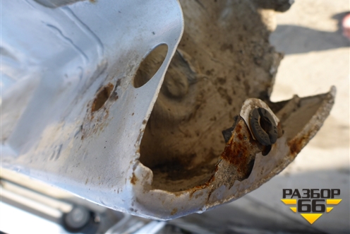 Лонжерон передний правый (после 2009г) для Skoda Octavia (А5) с 2004-2013г (Октавия)