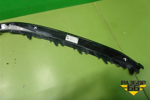 Спойлер переднего бампера (после 2019г) (4M0853245X) для Audi Q7 c 2015г (Ку 7)