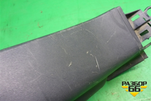 Обшивка стойки задняя нижняя левая (8200114428F) для Renault Megane 2 с 2002-2009г (Меган)