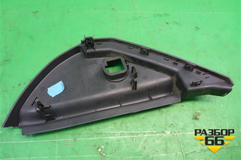 Накладка на торпедо (боковая правая) (8200179045) для Renault Megane 2 с 2002-2009г (Меган)