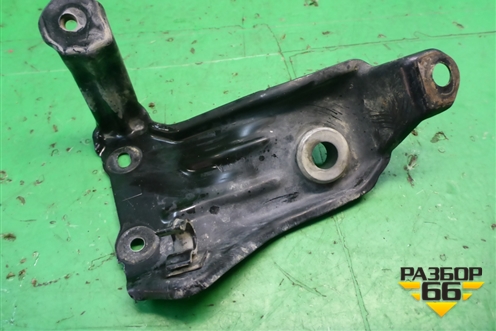 Кронштейн радиатора левый (основного) (74176SWA000) для Honda CR-V(RE) с 2006-2012г (ЦРВ СРВ)