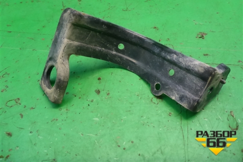 Кронштейн радиатора правый (кондиционера) (80111SWA000) для Honda CR-V(RE) с 2006-2012г (ЦРВ СРВ)