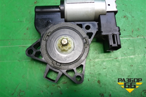 Моторчик стеклоподъёмника задний правый (CM011760) для Mazda CX 7 с 2006-2012г (СХ7)