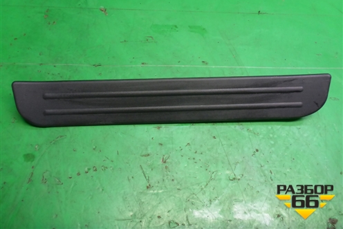 Накладка порога внутренняя заднего левого (в проём) (EG21687H0) для Mazda CX 7 с 2006-2012г (СХ7)