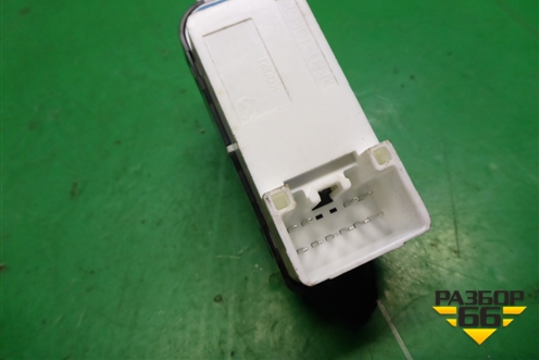 Кнопка стеклоподъёмника (EH6266370) для Mazda CX 7 с 2006-2012г (СХ7)