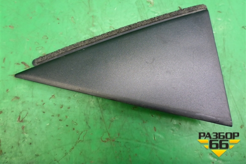 Накладка двери задней левой (уголок) (EG2150M40) для Mazda CX 7 с 2006-2012г (СХ7)