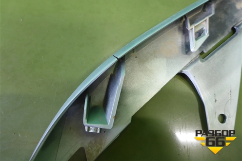 Накладка переднего бампера (после 2019г) (5241148060) для Lexus RX 350 c 2015г (РХ)