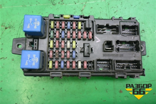 Блок предохранителей салонный (9118826105) для Hyundai Santa Fe с 2000-2012г (Classic) (Санта Фе)