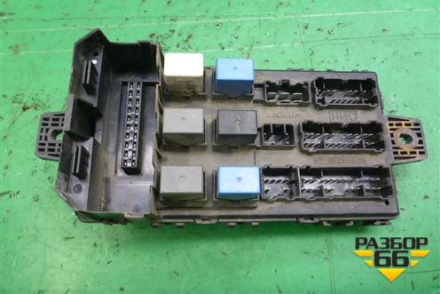 Блок предохранителей салонный (9118826105) для Hyundai Santa Fe с 2000-2012г (Classic) (Санта Фе)