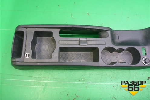 Консоль (1Z1863242) для Skoda Octavia (А5) с 2004-2013г (Октавия)
