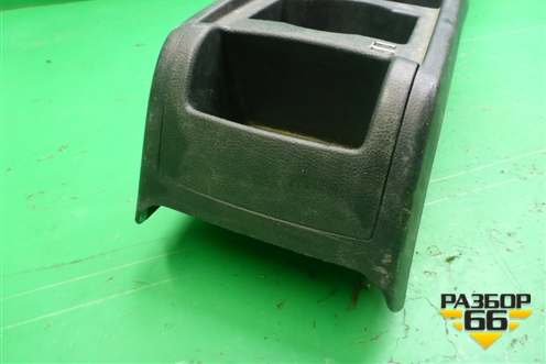 Консоль (1Z1863242) для Skoda Octavia (А5) с 2004-2013г (Октавия)