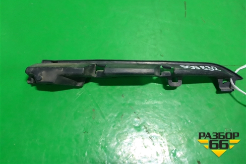 Кронштейн решетки радиатора (левый) (84966043) для Cadillac Escalade с 2020г (Эскалеид 5)