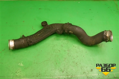 Патрубок интеркулера (1K0145840R) для Skoda Octavia (А5) с 2004-2013г (Октавия)