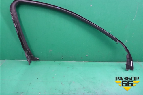 Накладка двери передней правой (на рамку) (95942851) для Chevrolet Cruze c 2009-2015г (Круз)