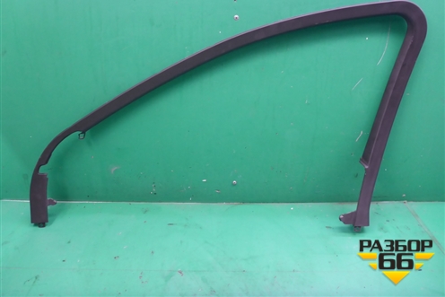 Накладка двери передней правой (на рамку) (95942851) для Chevrolet Cruze c 2009-2015г (Круз)