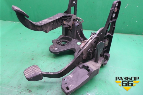 Педальный узел (МКПП) для Chevrolet Cruze c 2009-2015г (Круз)