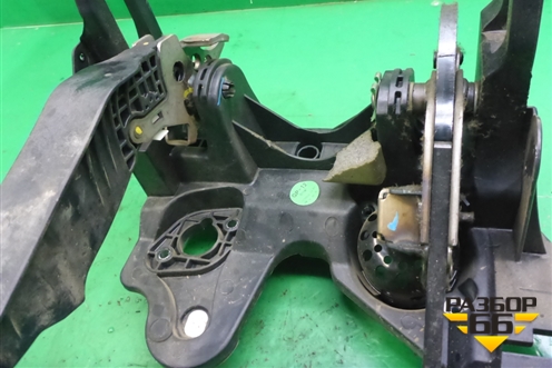 Педальный узел (МКПП) для Chevrolet Cruze c 2009-2015г (Круз)