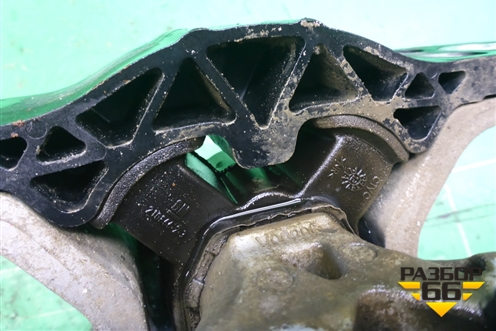 Опора КПП левая (1.6л F16D3 МКПП) (13248551) для Chevrolet Cruze c 2009-2015г (Круз)