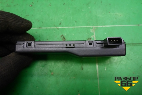 Блок управления центральным замком (13503204) для Chevrolet Cruze c 2009-2015г (Круз)